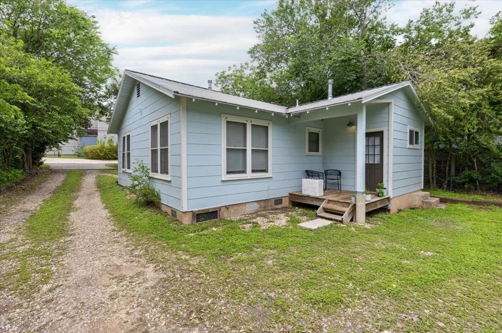 2113 Thornton Road Austin, TX 78704