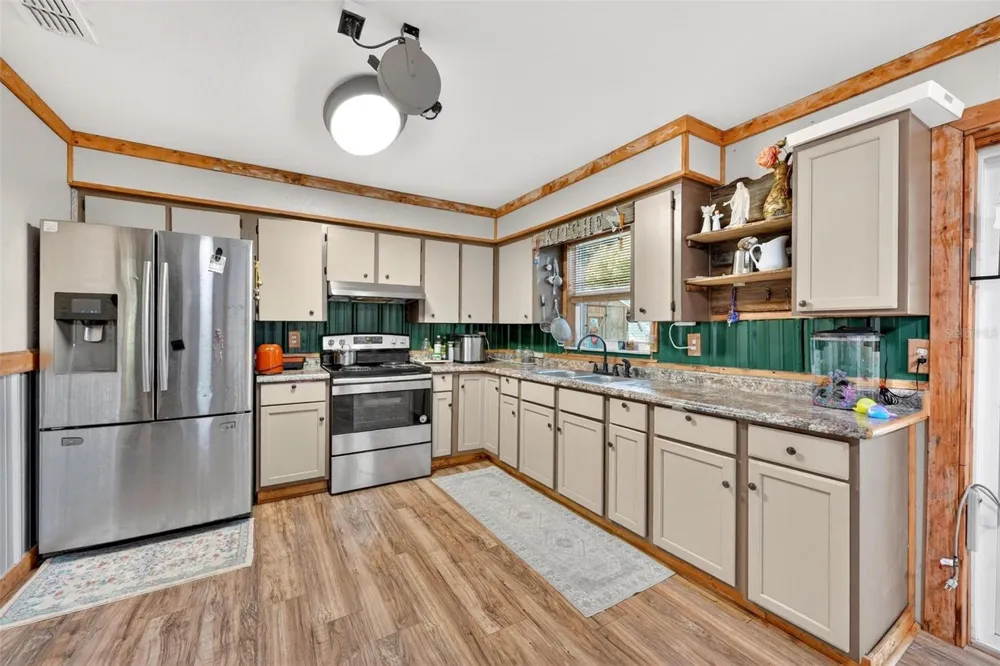 715 4TH STREET Polk City, FL 33868