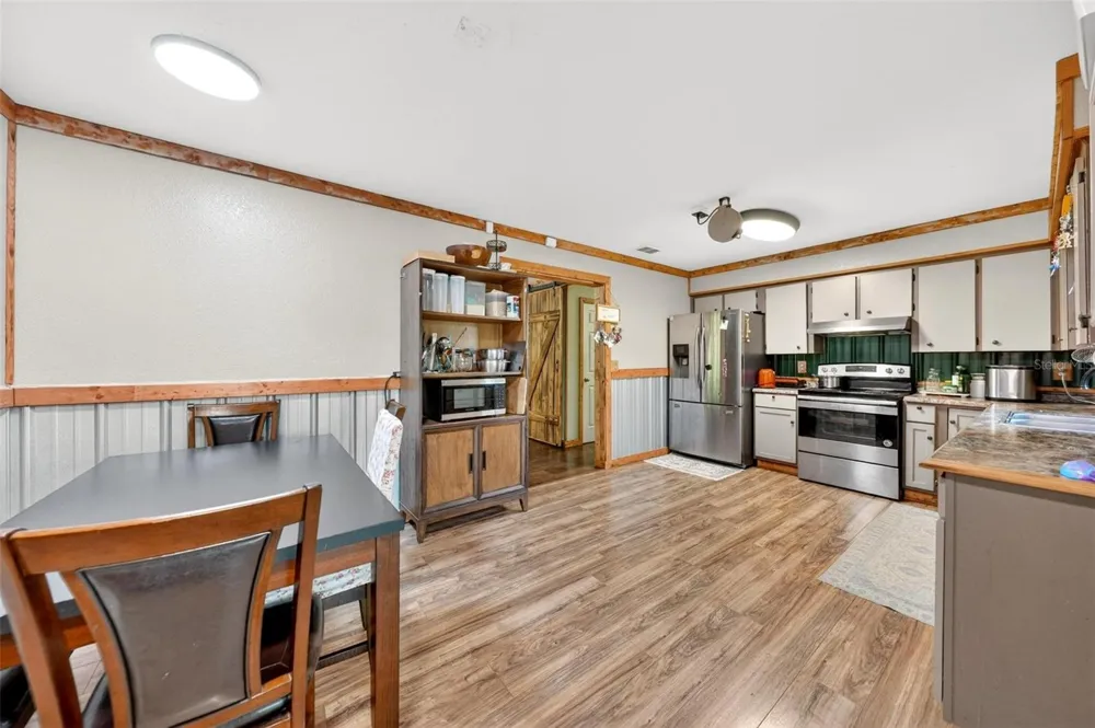 715 4TH STREET Polk City, FL 33868