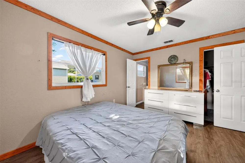 715 4TH STREET Polk City, FL 33868