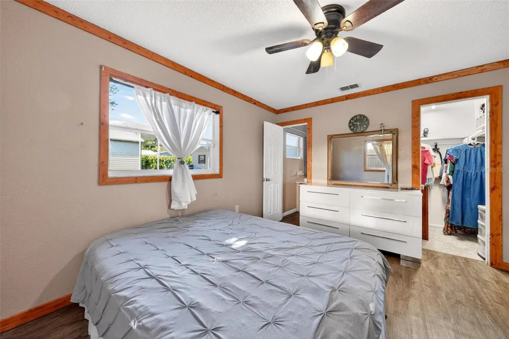 715 4TH STREET Polk City, FL 33868