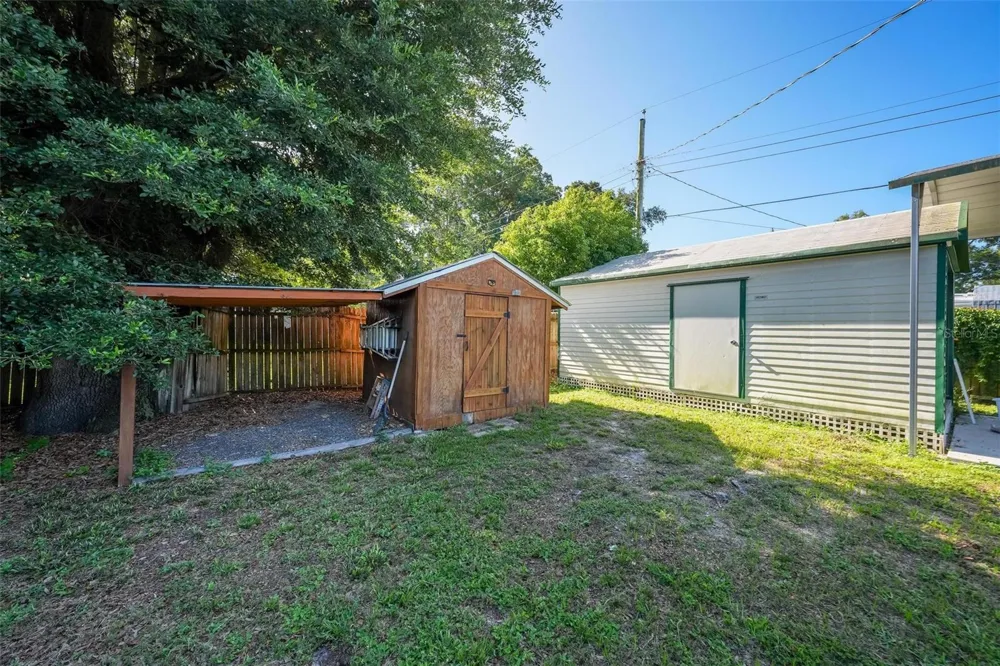 715 4TH STREET Polk City, FL 33868