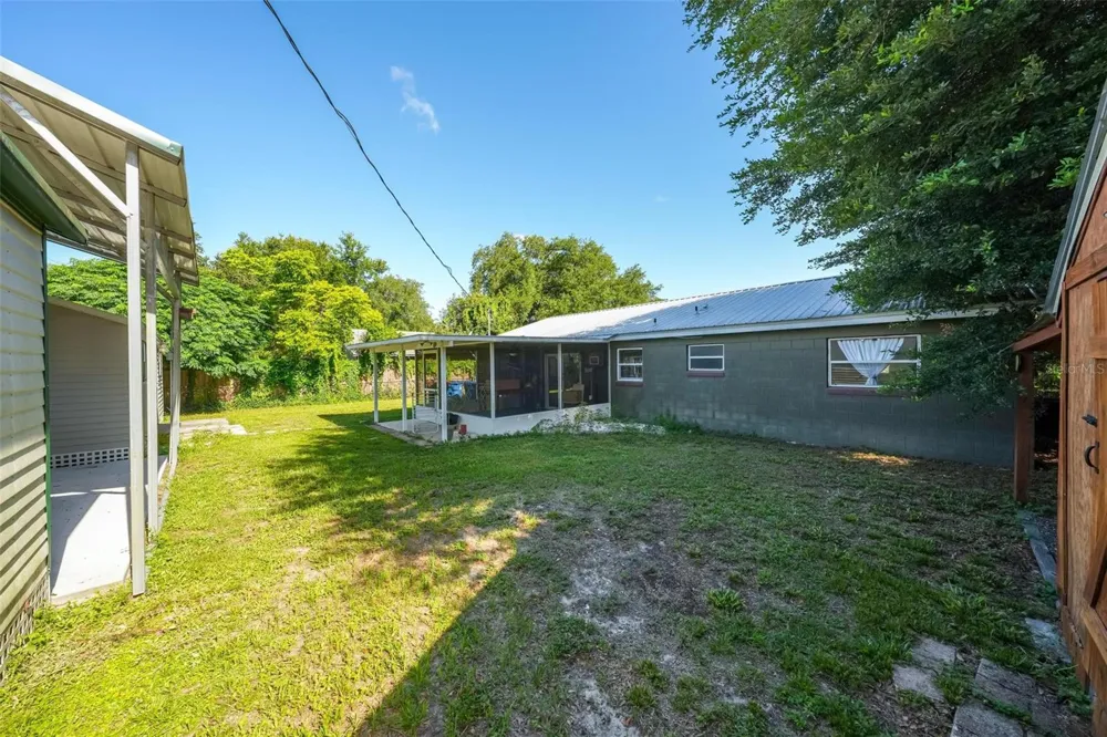 715 4TH STREET Polk City, FL 33868