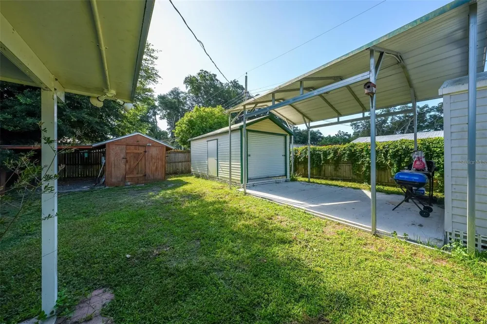 715 4TH STREET Polk City, FL 33868
