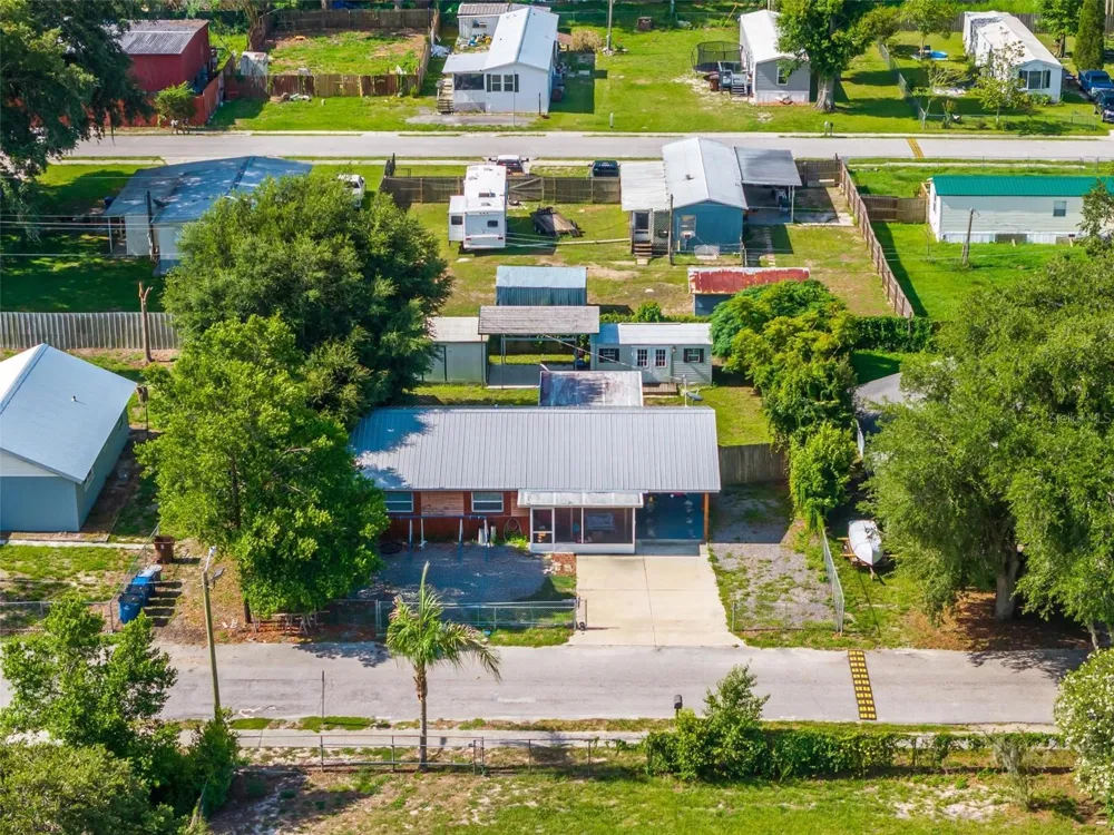 715 4TH STREET Polk City, FL 33868