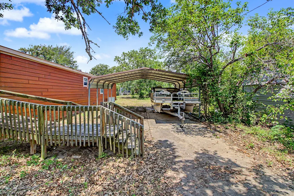 108 Moss Oak Circle Somerville, TX 77879