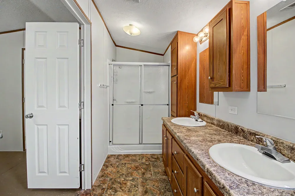 108 Moss Oak Circle Somerville, TX 77879