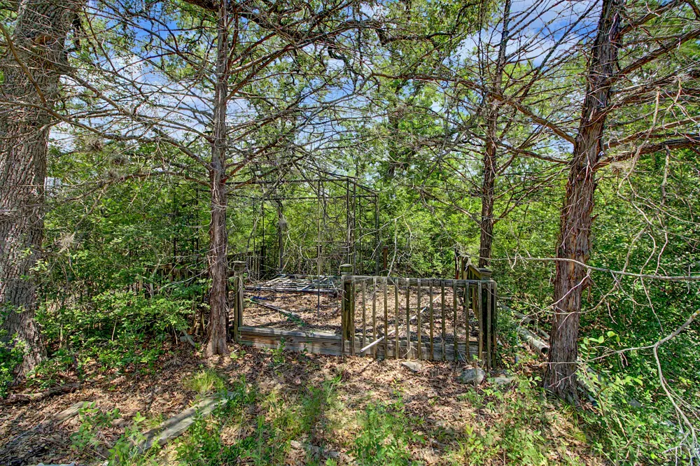 108 Moss Oak Circle Somerville, TX 77879
