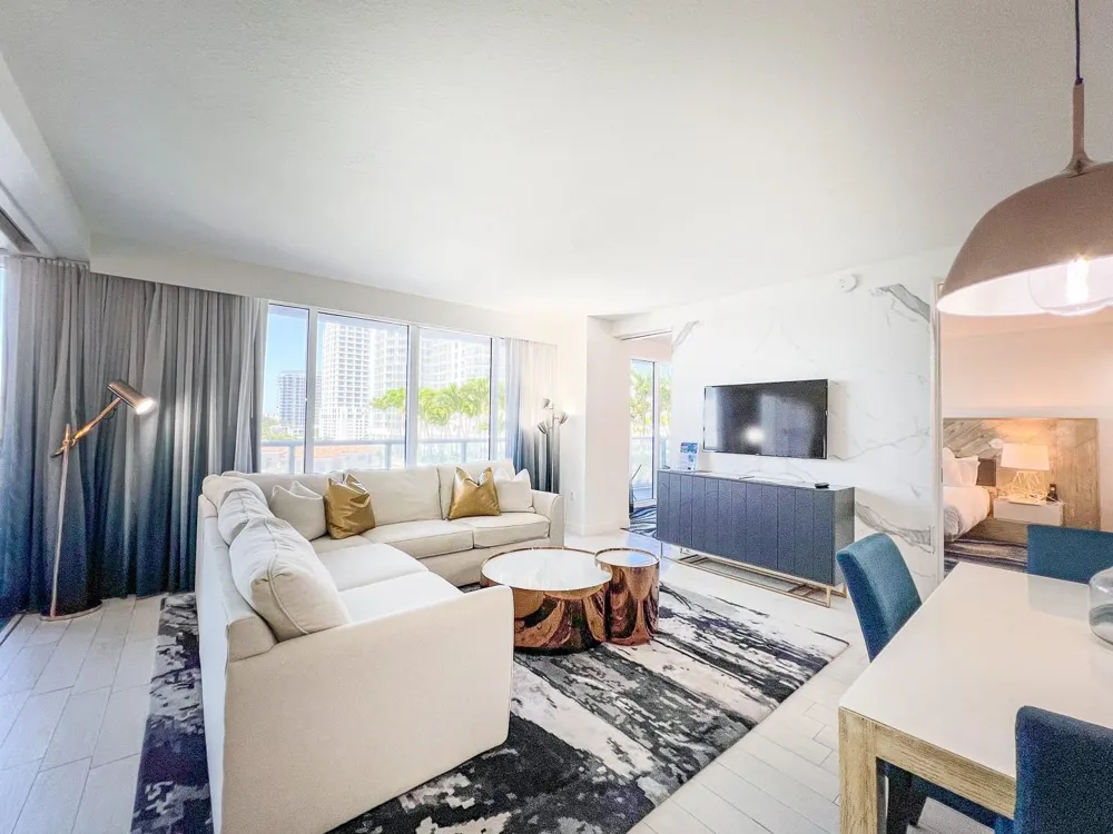 3101 Bayshore Drive #604 Fort Lauderdale, FL 33304