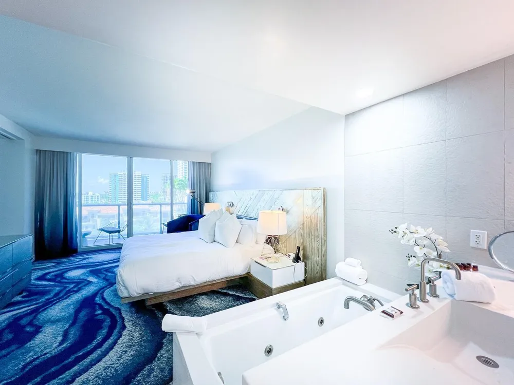 3101 Bayshore Drive #604 Fort Lauderdale, FL 33304
