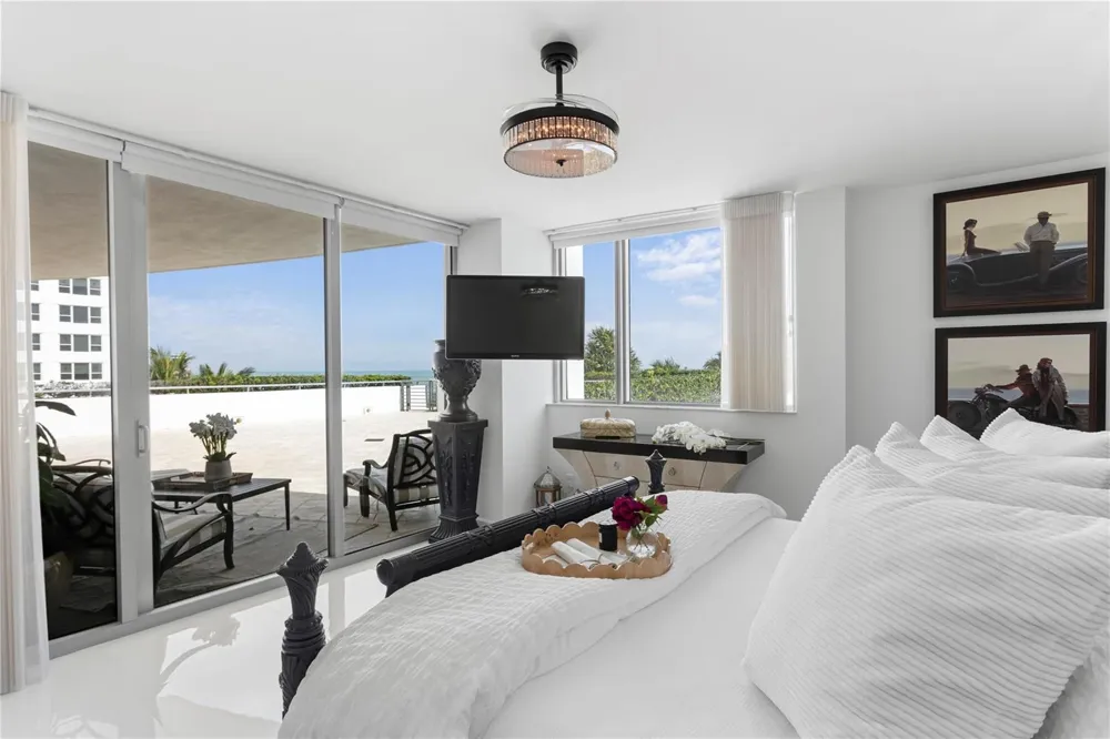 3535 S Ocean Drive #402 Hollywood, FL 33019