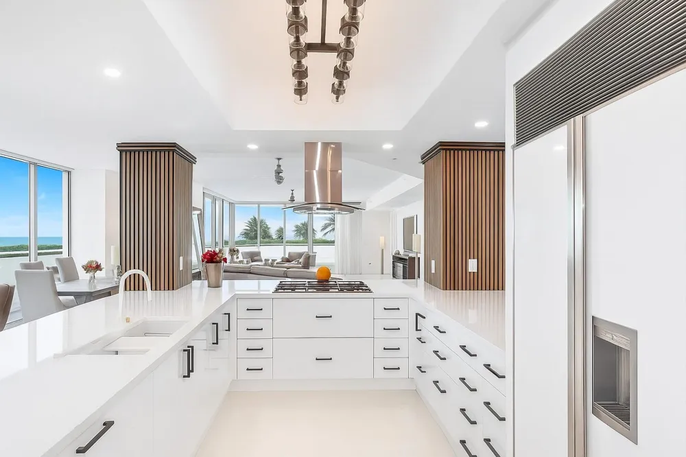3535 S Ocean Drive #402 Hollywood, FL 33019
