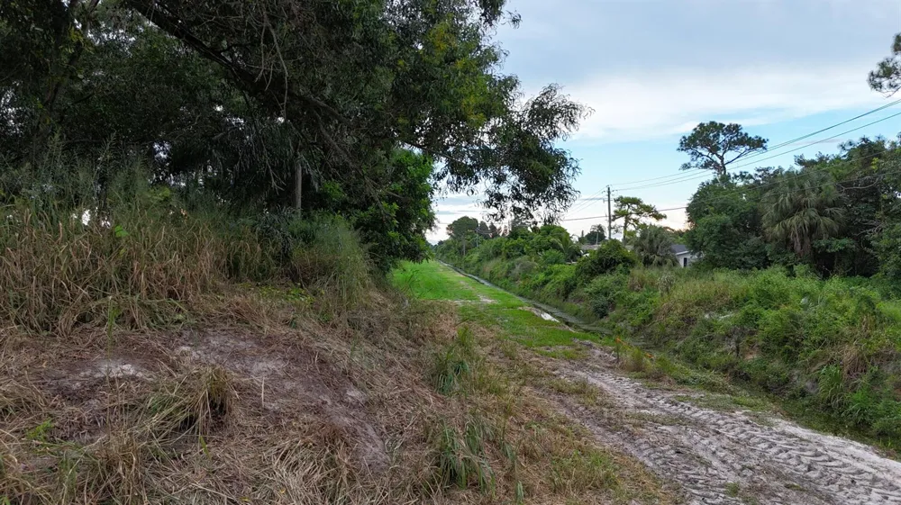 Lantana Road Atlantis, FL 33462