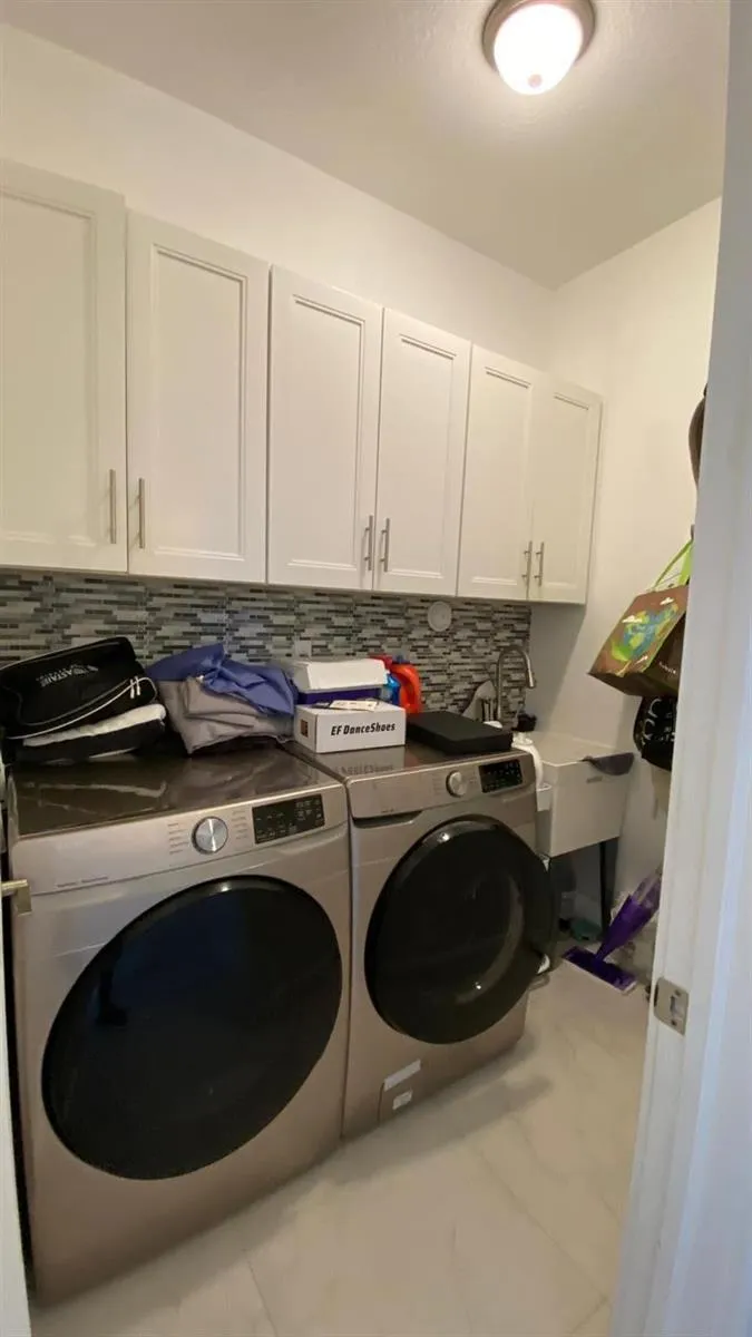 830 Bailey Street Boca Raton, FL 33487