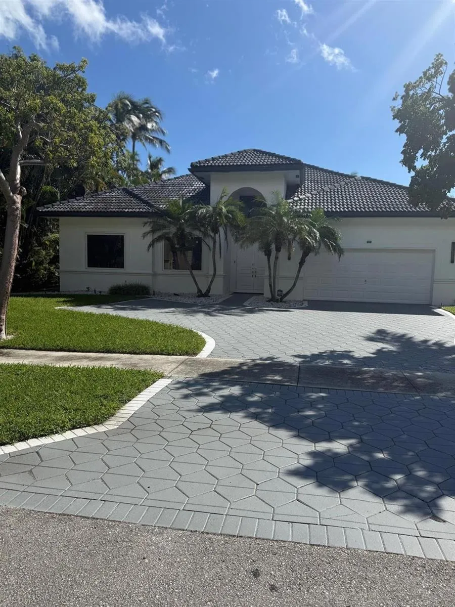 830 Bailey Street Boca Raton, FL 33487