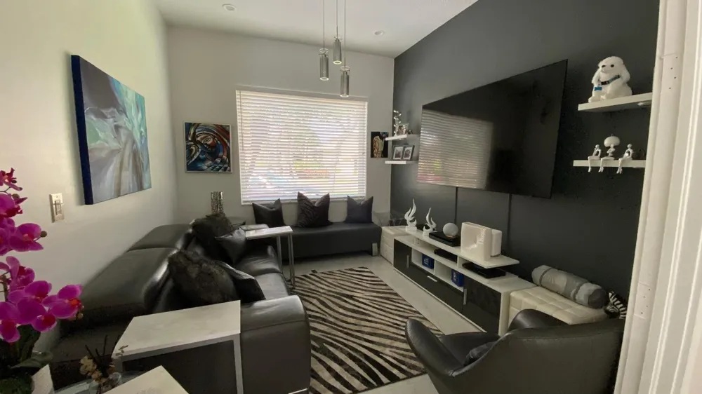 830 Bailey Street Boca Raton, FL 33487