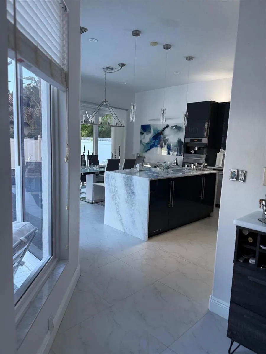 830 Bailey Street Boca Raton, FL 33487
