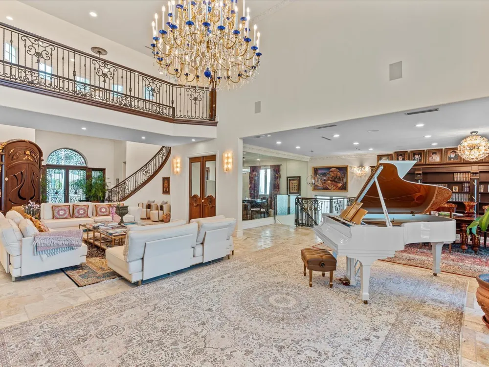 555 Ocean Boulevard Golden Beach, FL 33160