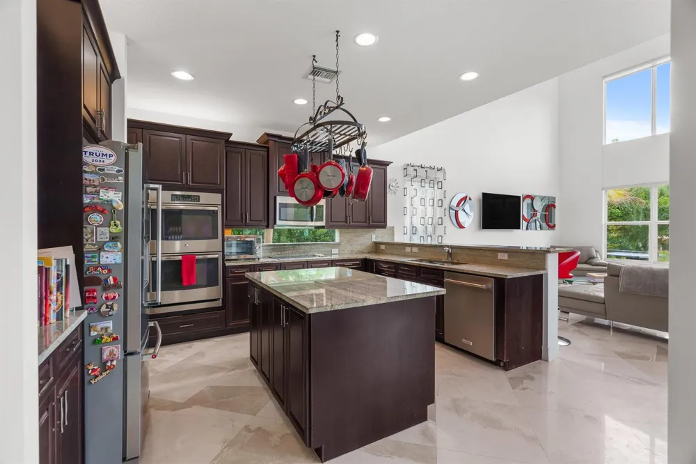 7797 Maywood Crest Drive West Palm Beach, FL 33412