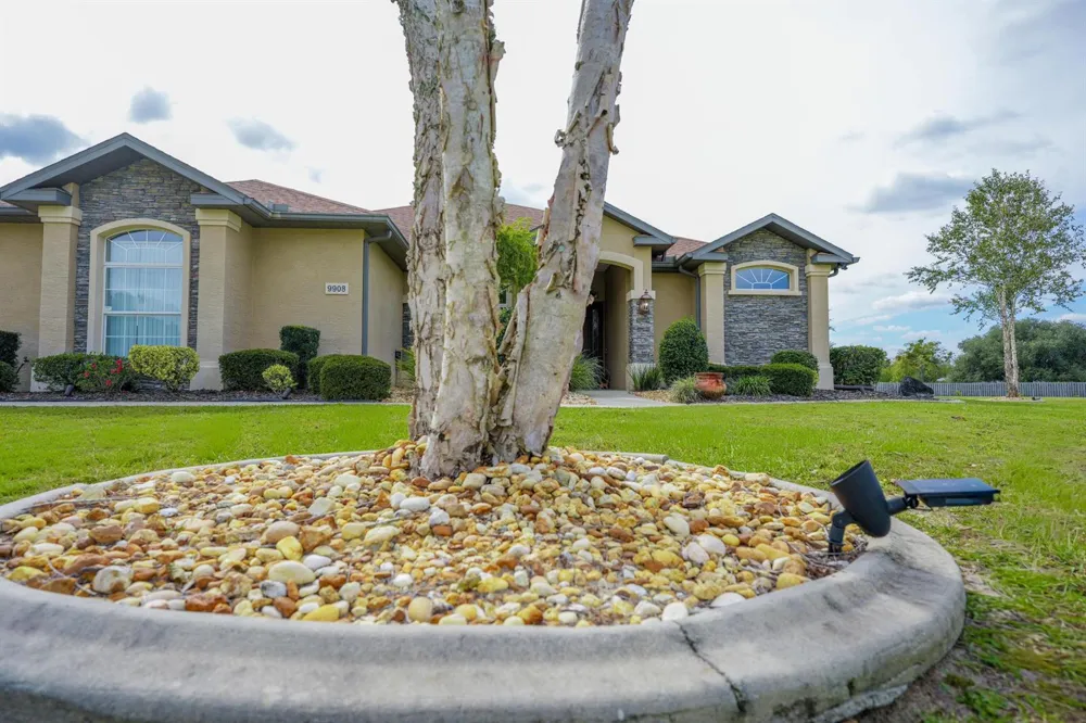 9908 SE 67th Avenue Road 