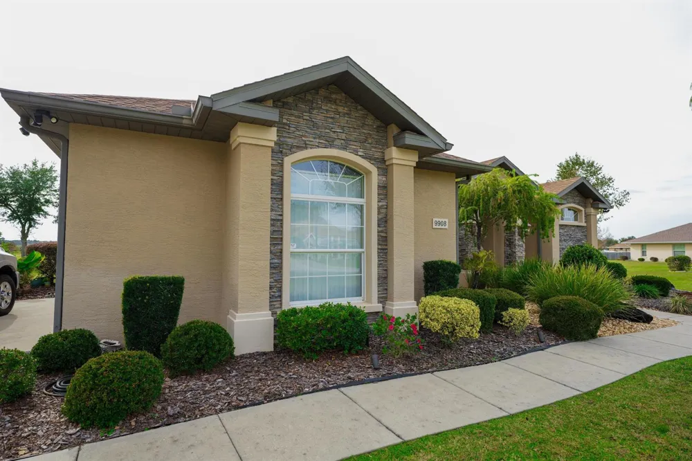 9908 SE 67th Avenue Road 