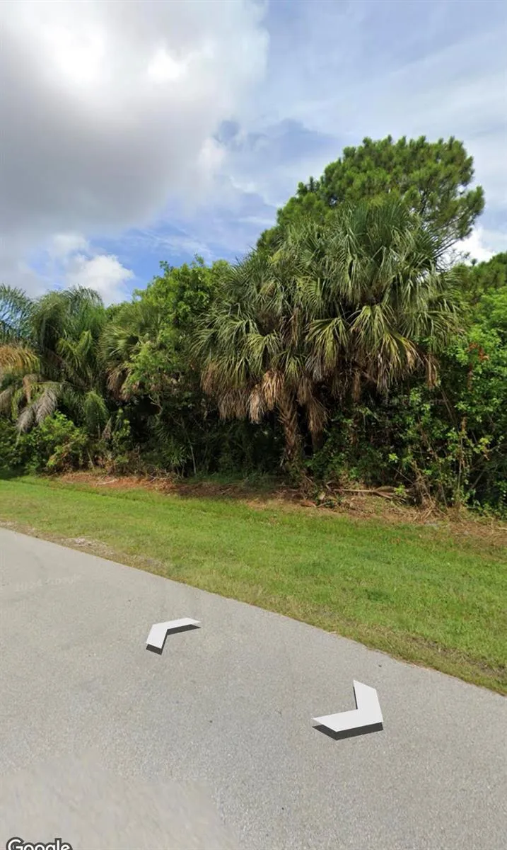 1843 SE Buttonwood Drive Port St. Lucie, FL 34952