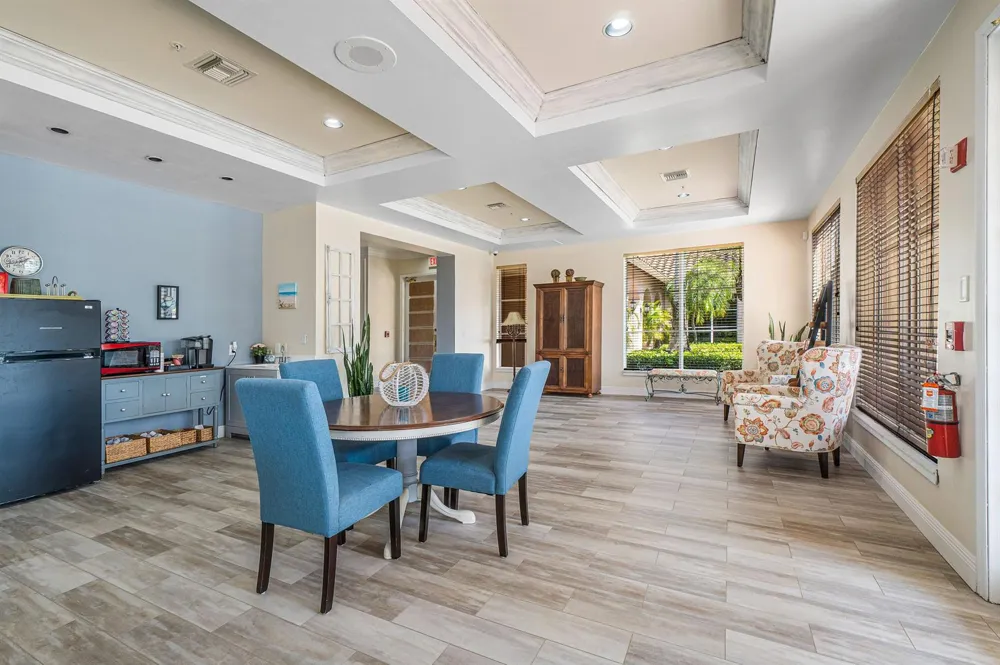 11720 Saint Andrews Place #206 Wellington, FL 33414