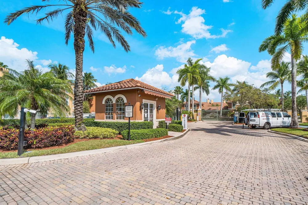11720 Saint Andrews Place #206 Wellington, FL 33414