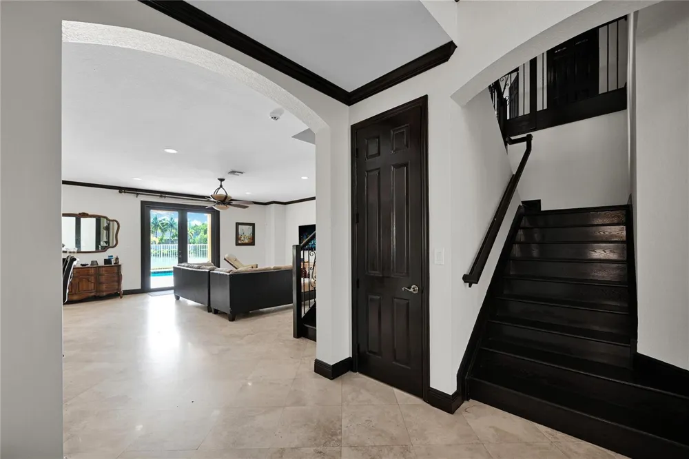 3872 W Hibiscus Street Weston, FL 33332