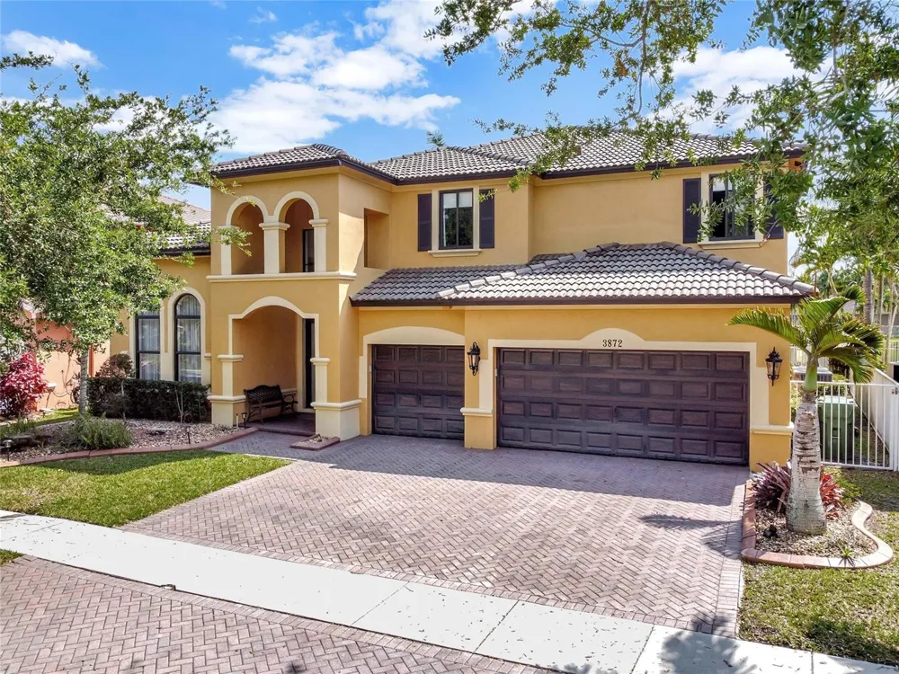 3872 W Hibiscus Street Weston, FL 33332