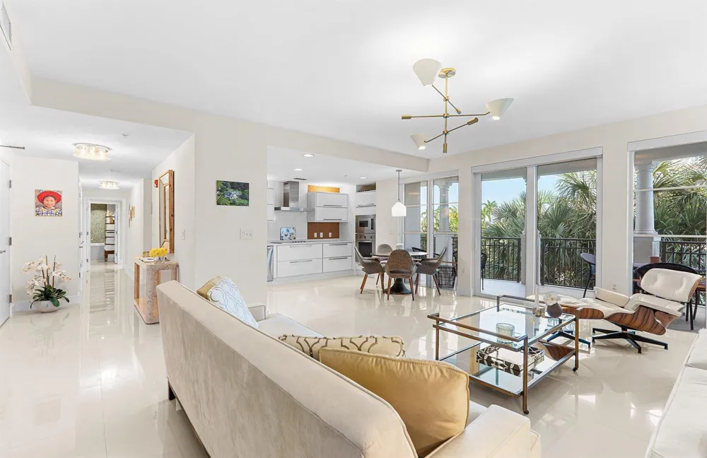 155 S Ocean Avenue #303 Palm Beach Shores, FL 33404