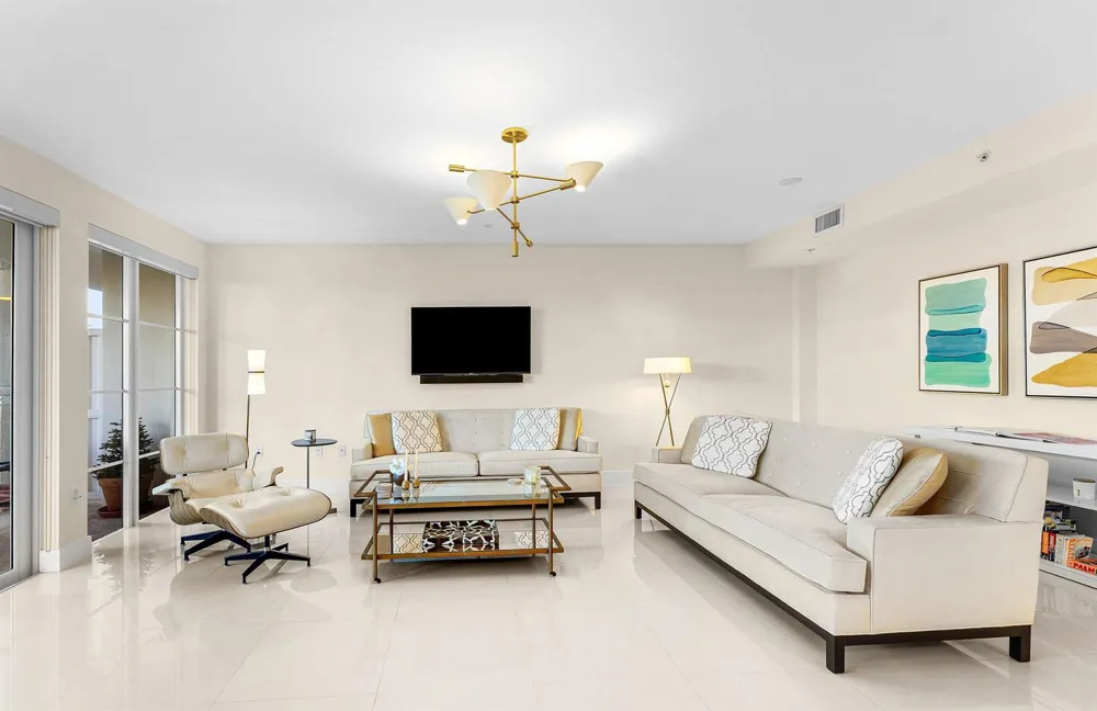 155 S Ocean Avenue #303 Palm Beach Shores, FL 33404