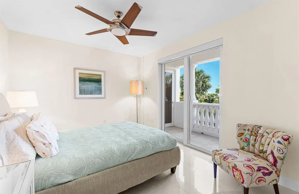 155 S Ocean Avenue #303 Palm Beach Shores, FL 33404