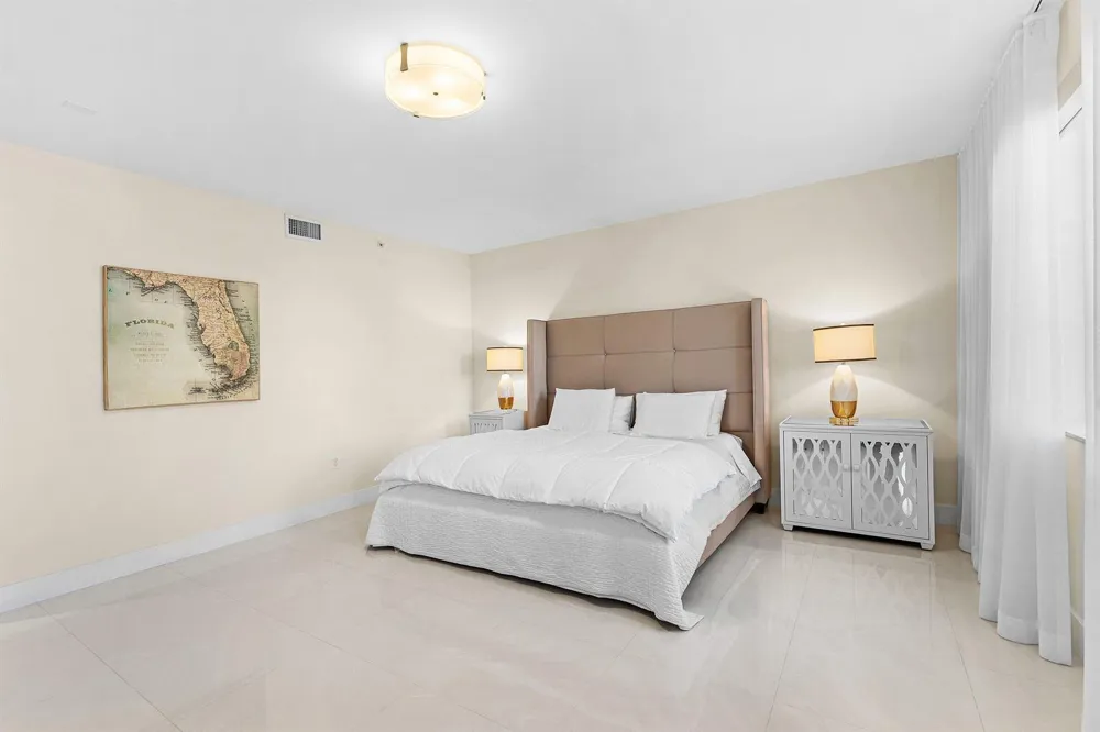 155 S Ocean Avenue #303 Palm Beach Shores, FL 33404