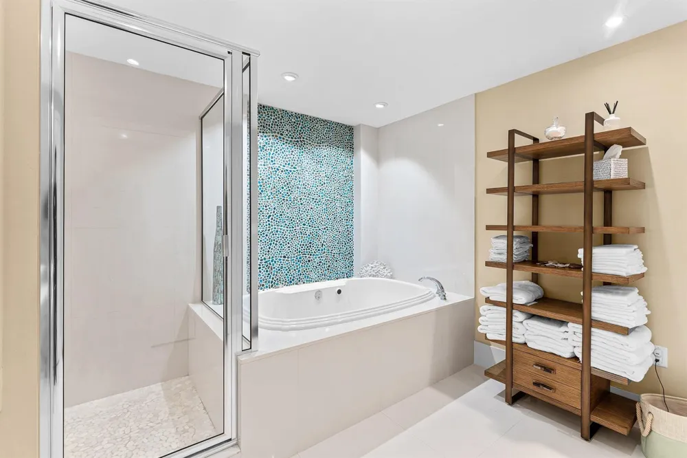 155 S Ocean Avenue #303 Palm Beach Shores, FL 33404