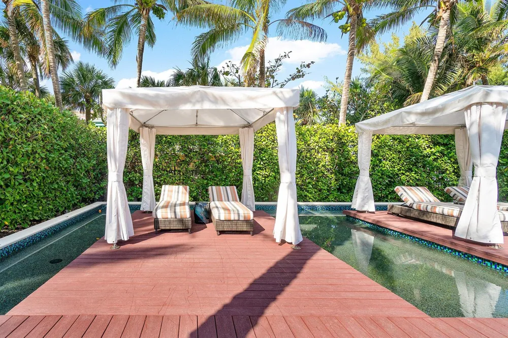 155 S Ocean Avenue #303 Palm Beach Shores, FL 33404