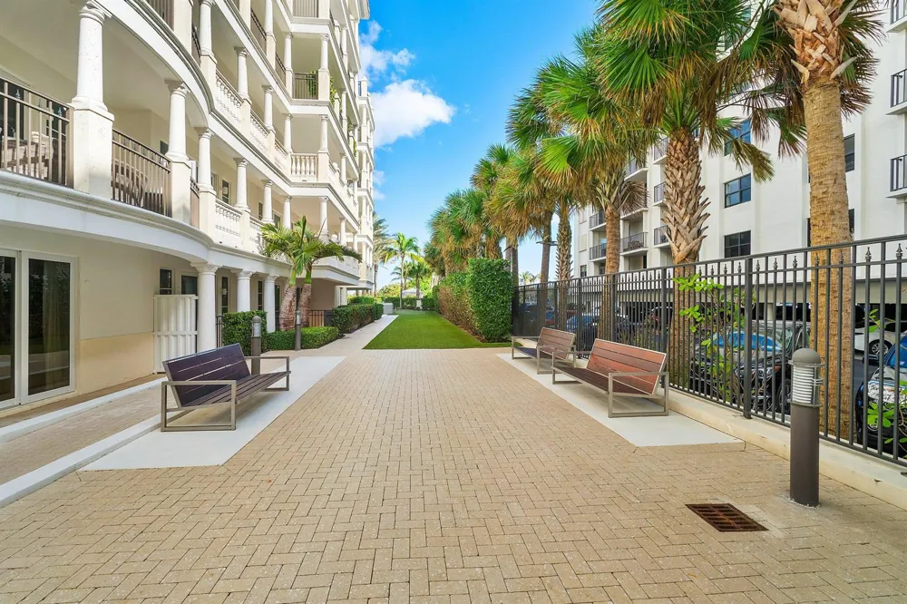155 S Ocean Avenue #303 Palm Beach Shores, FL 33404