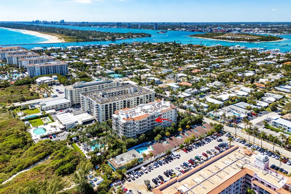 155 S Ocean Avenue #303 Palm Beach Shores, FL 33404
