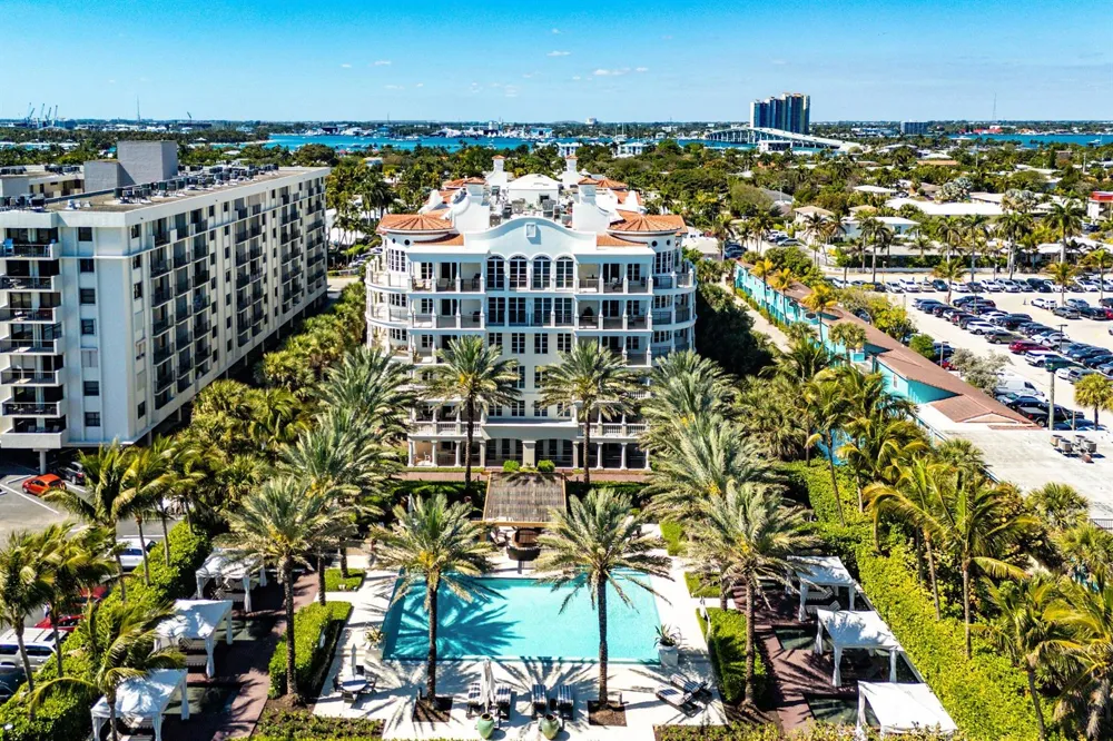 155 S Ocean Avenue #303 Palm Beach Shores, FL 33404