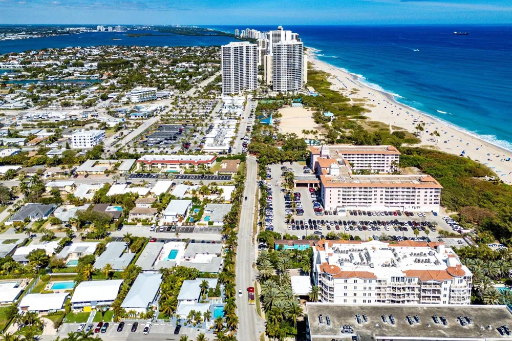 155 S Ocean Avenue #303 Palm Beach Shores, FL 33404
