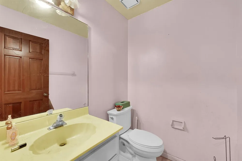 5172 NW 84th Road Coral Springs, FL 33067