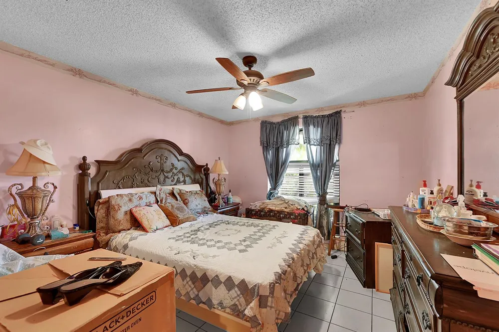 5172 NW 84th Road Coral Springs, FL 33067