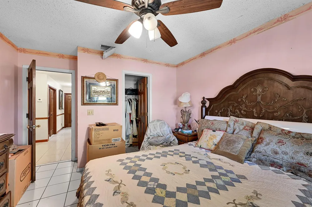 5172 NW 84th Road Coral Springs, FL 33067