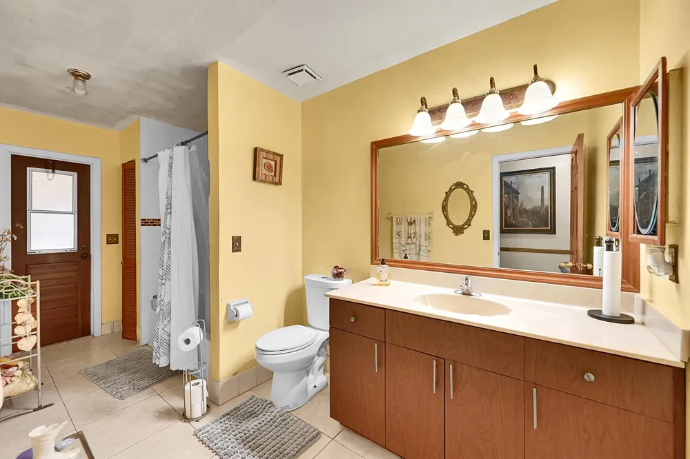 5172 NW 84th Road Coral Springs, FL 33067