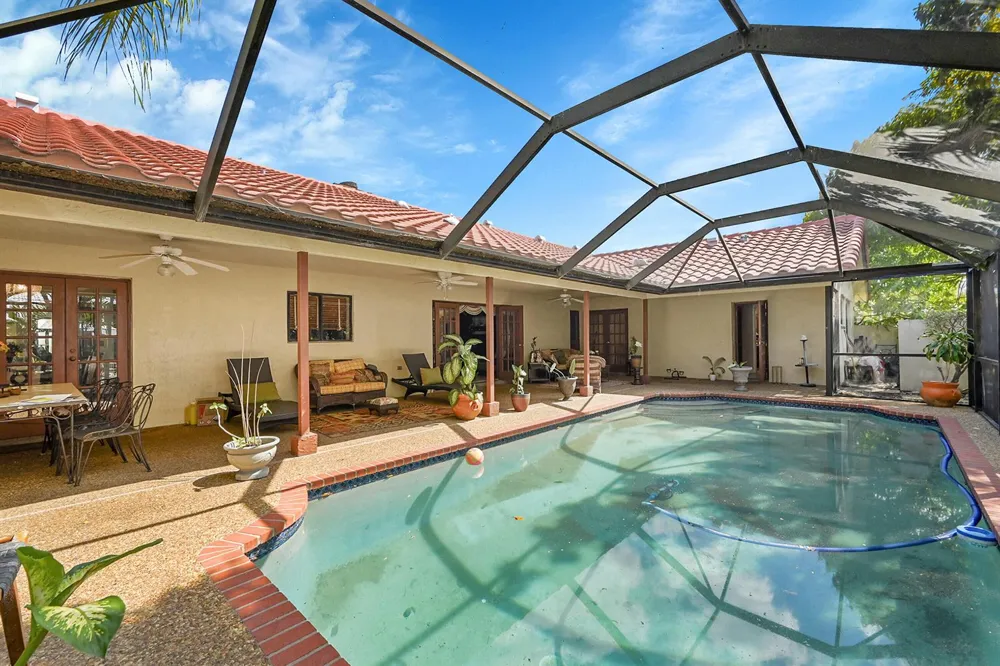 5172 NW 84th Road Coral Springs, FL 33067