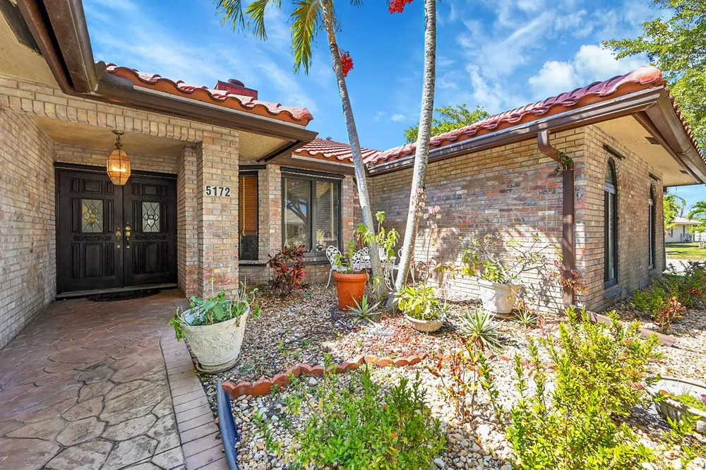 5172 NW 84th Road Coral Springs, FL 33067