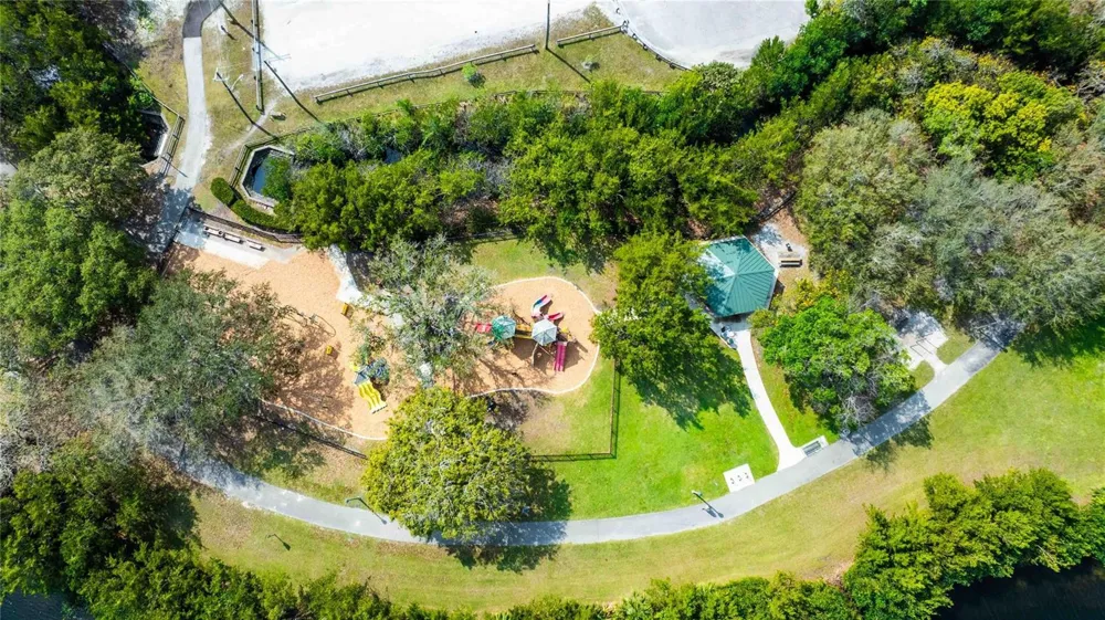 2515 NE 207th Street Miami, FL 33180
