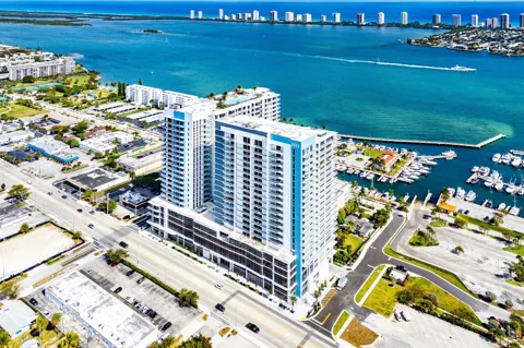 220 Lake Shore Drive #1613