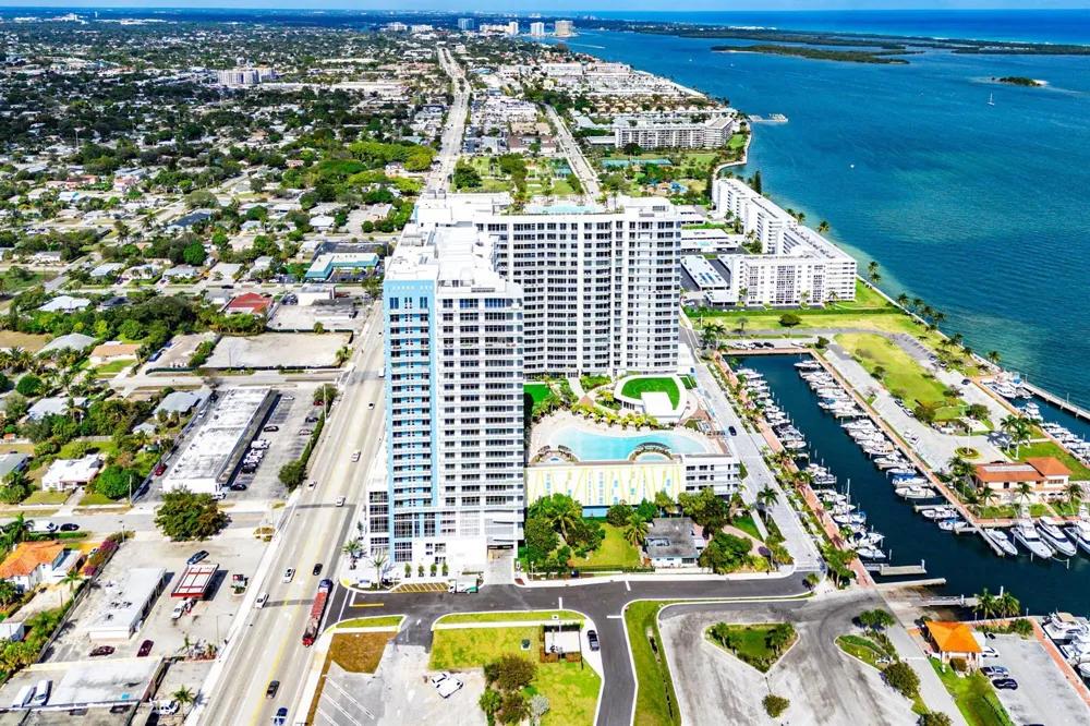 220 Lake Shore Drive #1613 Lake Park, FL 33403