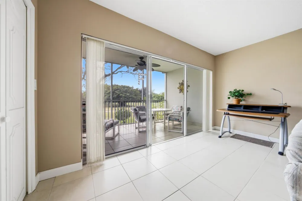 3100 Palm Aire Drive #208 Pompano Beach, FL 33069